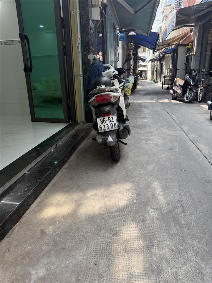 Nhỉnh 4 tỷ  hẻm ô tô thẳng 1 trục, nguyễn thị thập, quận 7, nhà 2 tầng, 4x8m vuông vức