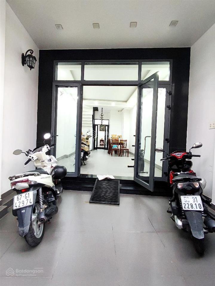 Siêu phẩm gò vấp  mặt tiền hẻm 20m  ngang 6m cực hiếm  dòng tiền 360tr/năm 0949 766 *** mr hải