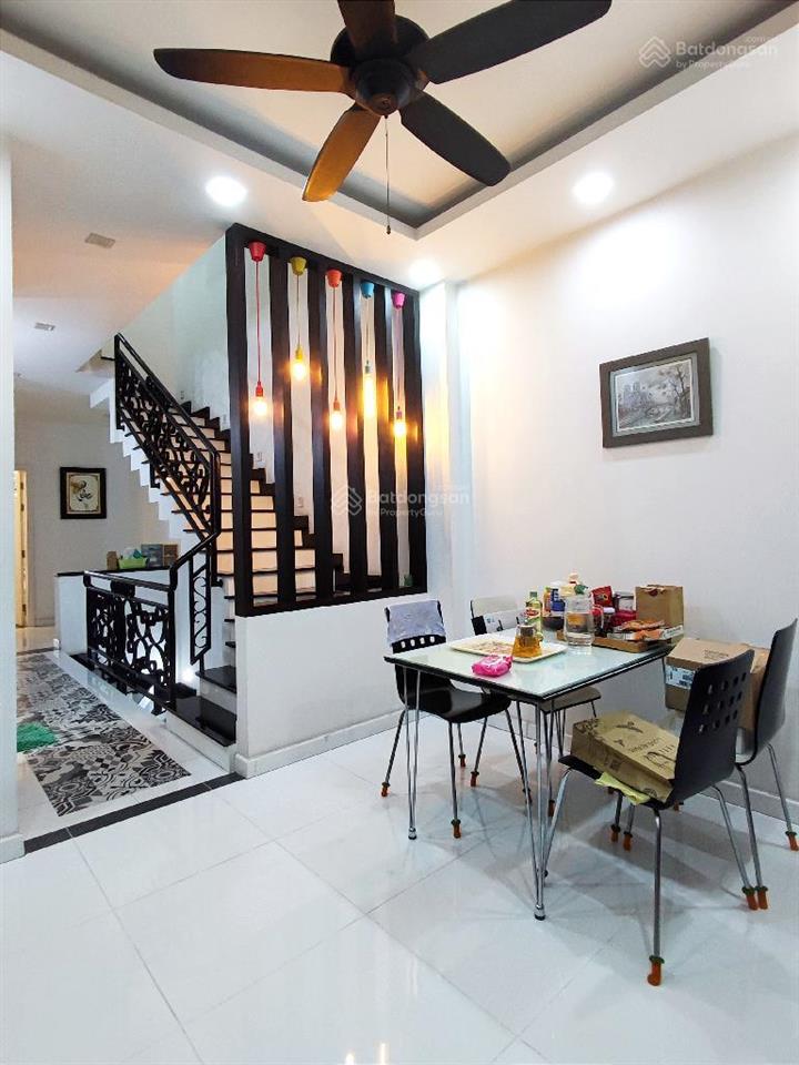 Siêu phẩm gò vấp  mặt tiền hẻm 20m  ngang 6m cực hiếm  dòng tiền 360tr/năm 0949 766 *** mr hải