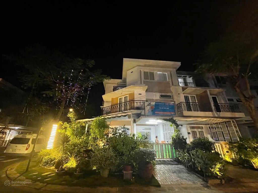 Căn góc 3 mặt thoáng đẹp nhất merita khang điềncho thuê 52,144 triệu/thánggiá chỉ 1/2 global city