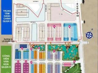 Bán căn góc 2 mặt tiền kdc simcity quận 9  đ. 30m, dt 150m², 1 trệt 2 lầu + áp mái, giá siêu tốt