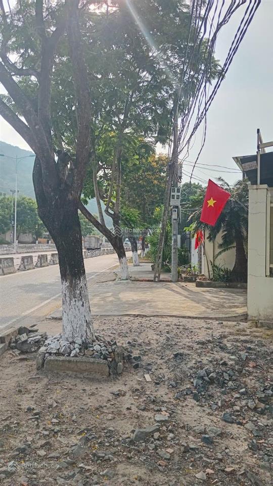 4,8 tỷ  nhà mặt tiền phước đồng, ở + kinh doanh đều được