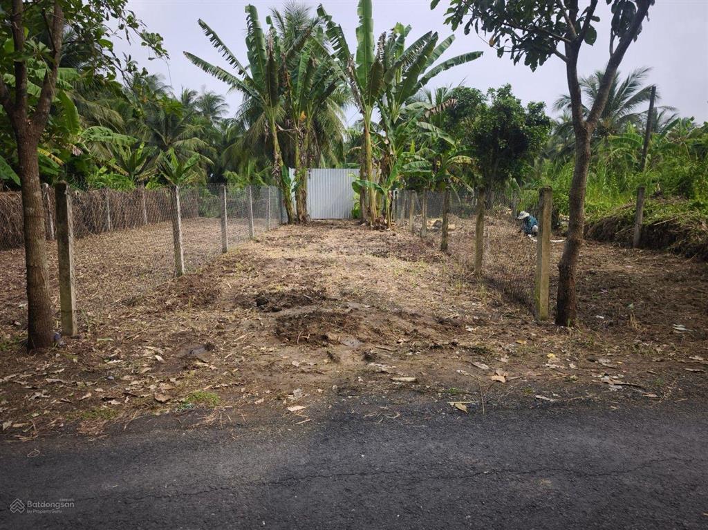 Bán lô đất 4.5 x 22 (nở hậu 5m) mặt tiền đường nhựa hoà lạc trung (vườn chanh)