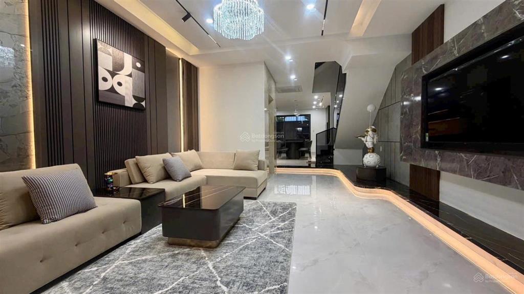 Nhà đẹp đón tết nội thất cao cấp kđt mỹ gia có thang máy chỉ 9,65 tỷ/  0931 800 ***