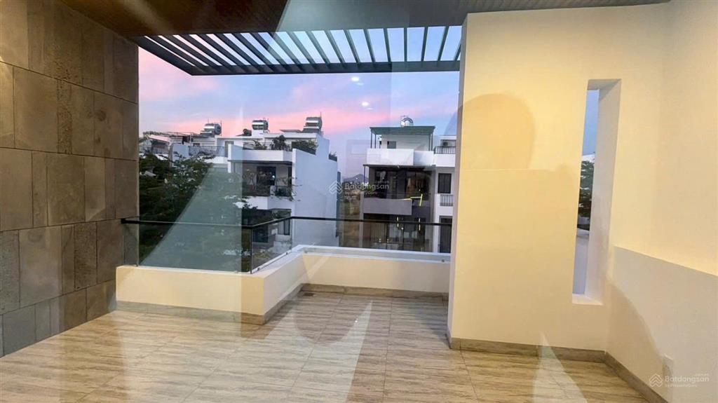 Nhà đẹp đón tết nội thất cao cấp kđt mỹ gia có thang máy chỉ 9,65 tỷ/  0931 800 ***