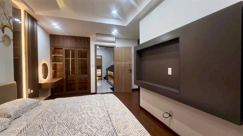 Nhà đẹp đón tết nội thất cao cấp kđt mỹ gia có thang máy chỉ 9,65 tỷ/  0931 800 ***