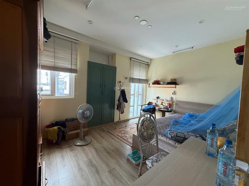 Căn hộ 2 phòng ngủ chung cư chợ đầm block d, mặt phan bội châu chỉ 2,2 tỷ/  0931 800 ***