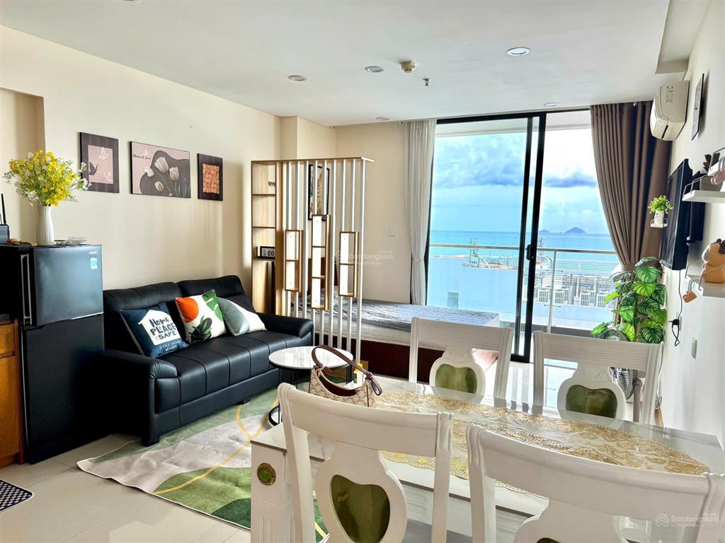 Căn hộ biển sổ hồng lâu dài, đi bộ tắm biển chỉ 50 mét maple nha trang chỉ với 6,5 tỷ