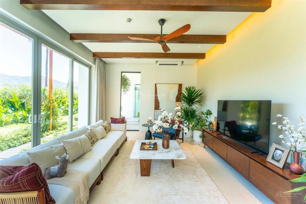 Chỉ 15,2 tỷ sở hữu ngay căn biệt thự la tiên villa trục đường chính độc lập/  0931 800 ***