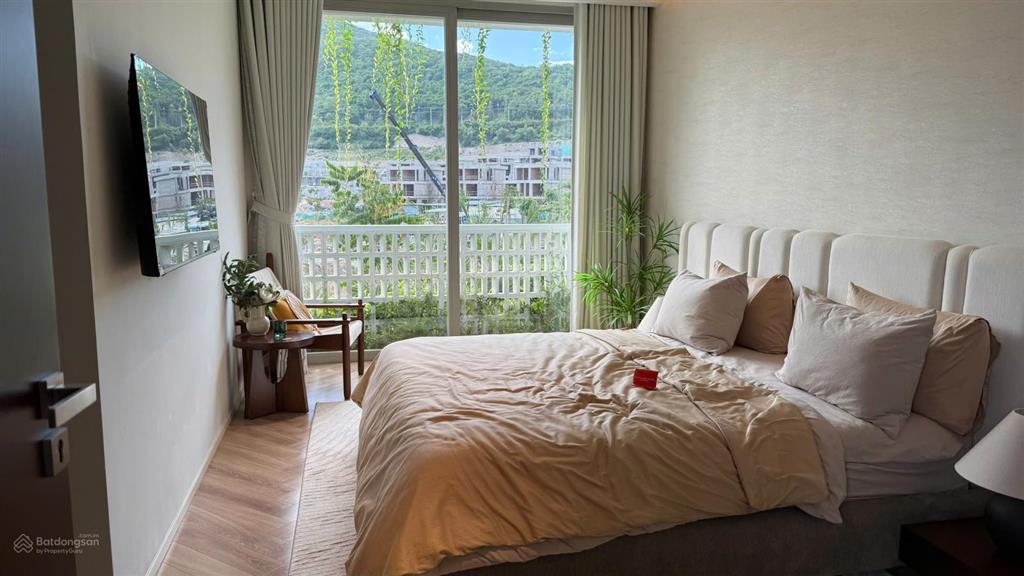 Chỉ 15,2 tỷ sở hữu ngay căn biệt thự la tiên villa trục đường chính độc lập/  0931 800 ***