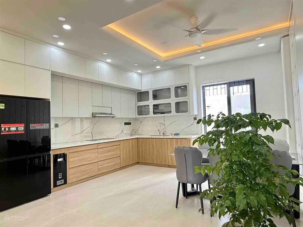Nhà đẹp mới xây mã căn thần tài, đầu đường số 94 kđt thái hưng mỹ gia full nội thất xịn, giáp sông