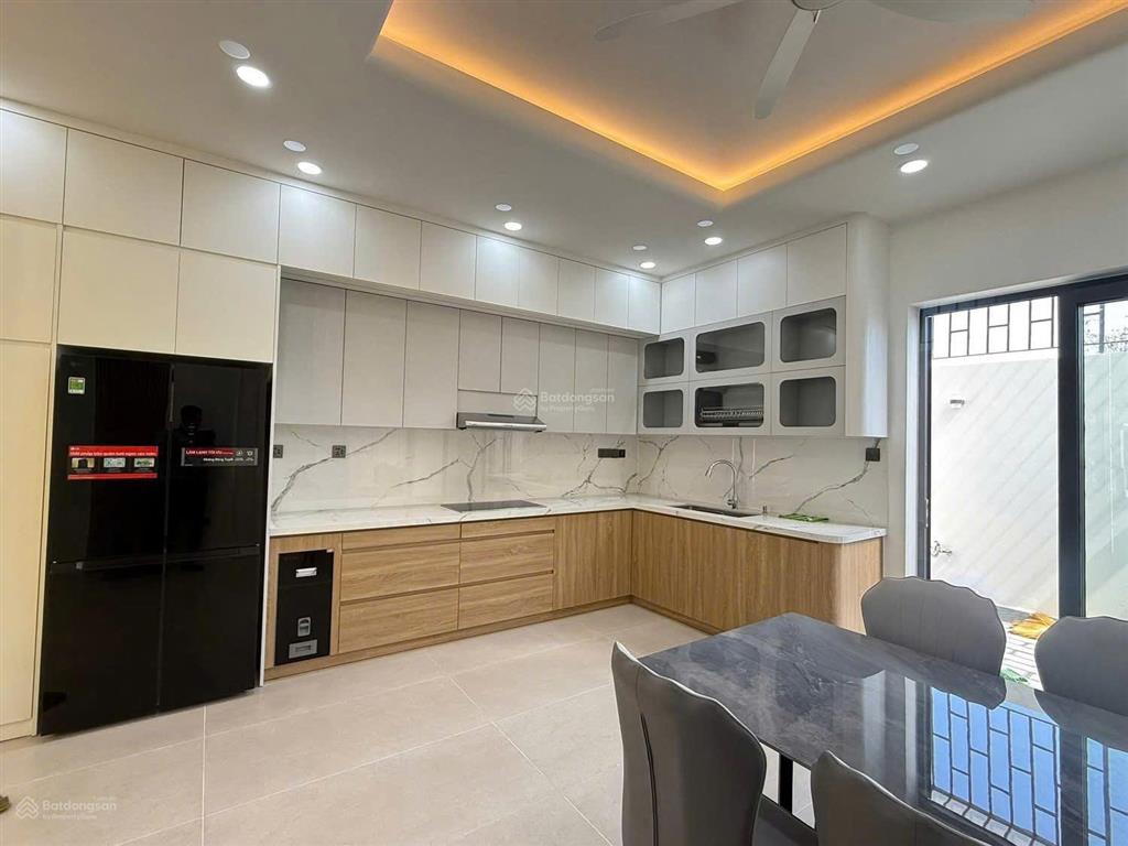 Nhà đẹp mới xây mã căn thần tài, đầu đường số 94 kđt thái hưng mỹ gia full nội thất xịn, giáp sông