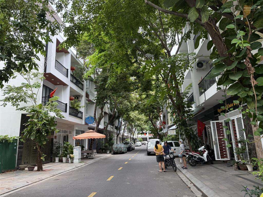 Nhà đẹp giá tốt, chủ cần bán nhanh đường tạ xuân thu vcn phước hải chỉ 11 tỷ/ 0931 800 ***
