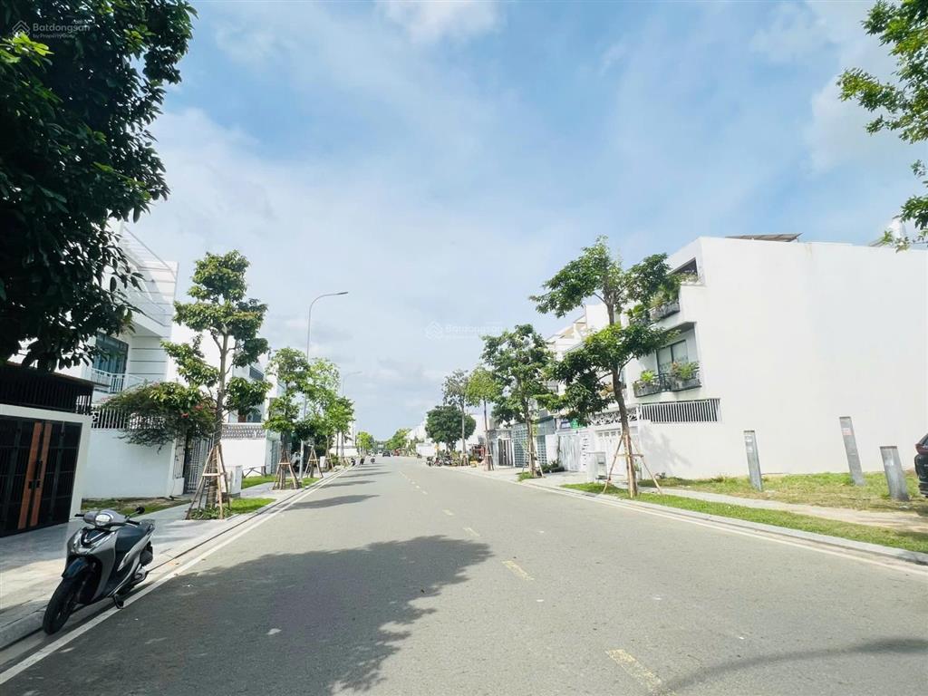Lô đẹp xây nhà đường số 55 trục đường chính rộng 18 mét kđt mỹ gia an khánh chỉ 5,2 tỷ bao hết