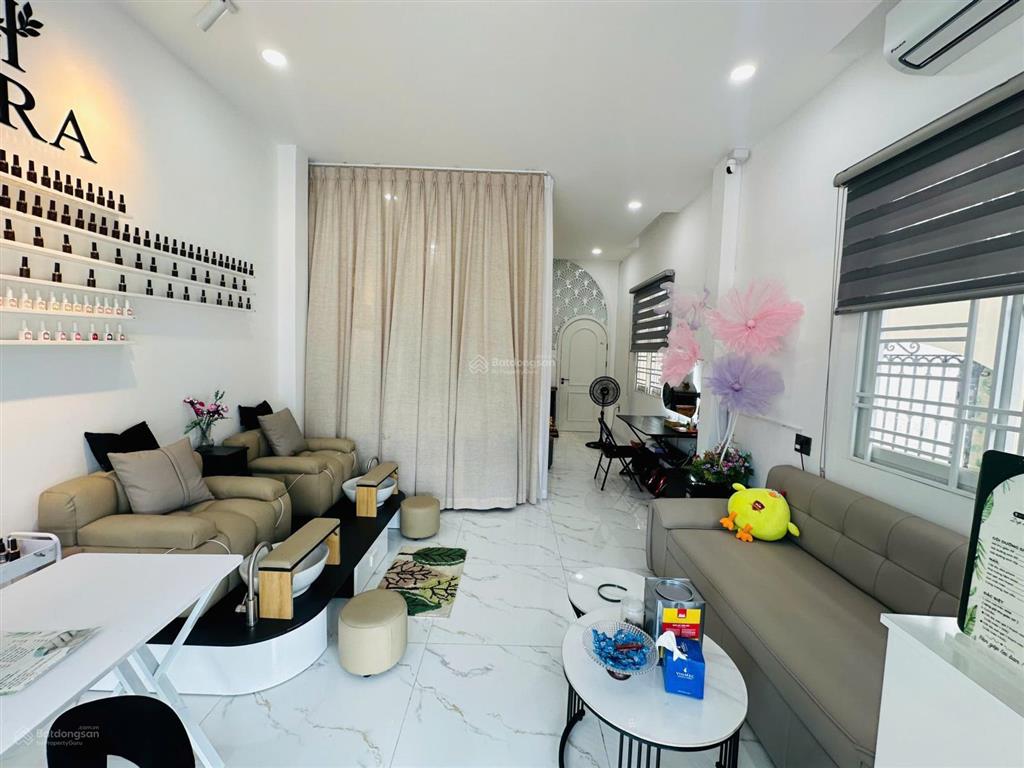 Nhà mới đẹp 4 tầng mặt tiền đường lê hồng phong phong, phước hải ngang 5,5met chỉ 13.9 tỷ