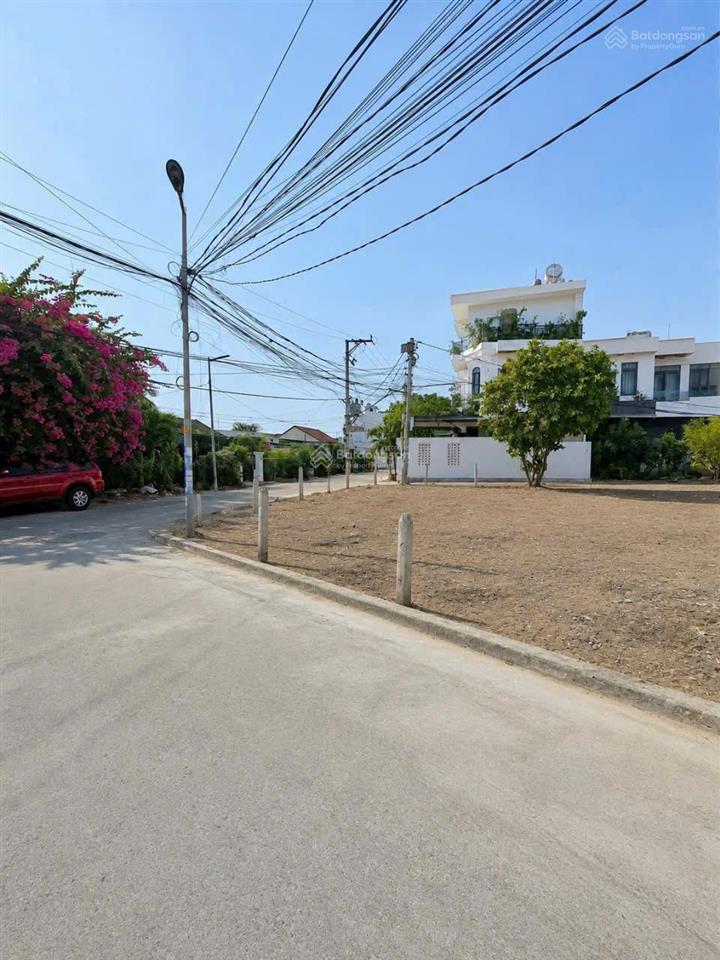 Lô góc đẹp 90m2 mặt tiền đường xóm hạ, thái thông ngay chợ vĩnh thái chỉ 2,65 tỷ/  0931 800 ***