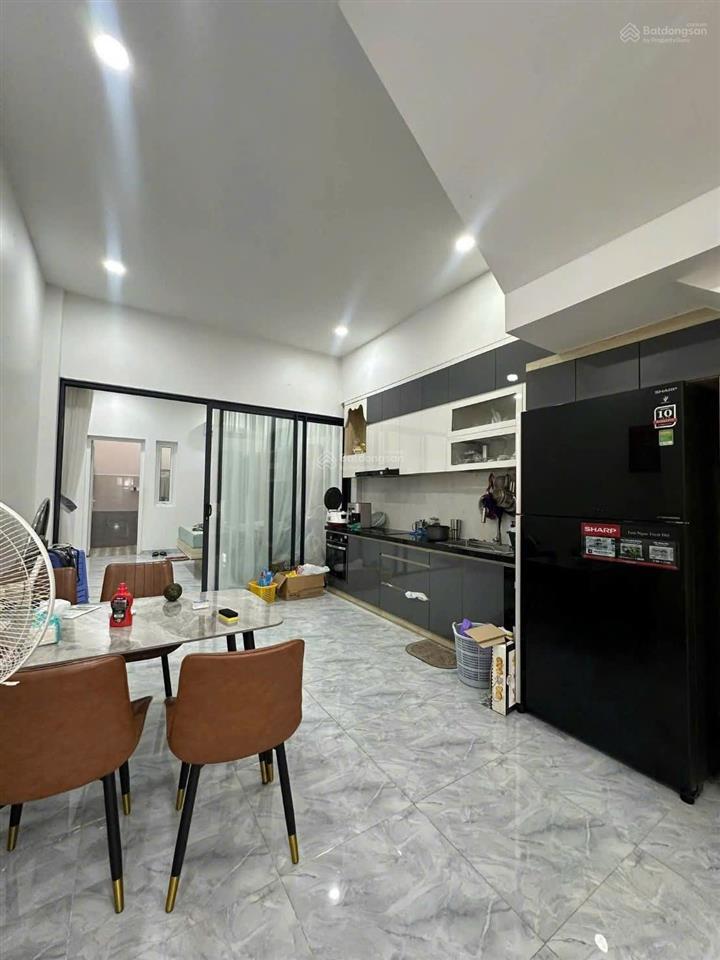 Chỉ 8,3 tỷ sở hữu căn nhà 3 tầng hướng đông nam có sổ hồng kđt an bình tân gần đường võ văn kiệt