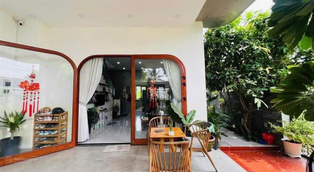 Căn nhà vườn thiết kế rất đẹp thích hợp an cư mặt tiền đường liên hoa, vĩnh ngọc chỉ 6,3 tỷ