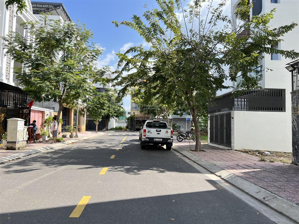 Lô sạch đẹp 90m2 đường 3a kđt hà quang ii  giá rất tốt đầu tư chỉ 6 tỷ 165 triệu/ 0931 800 ***