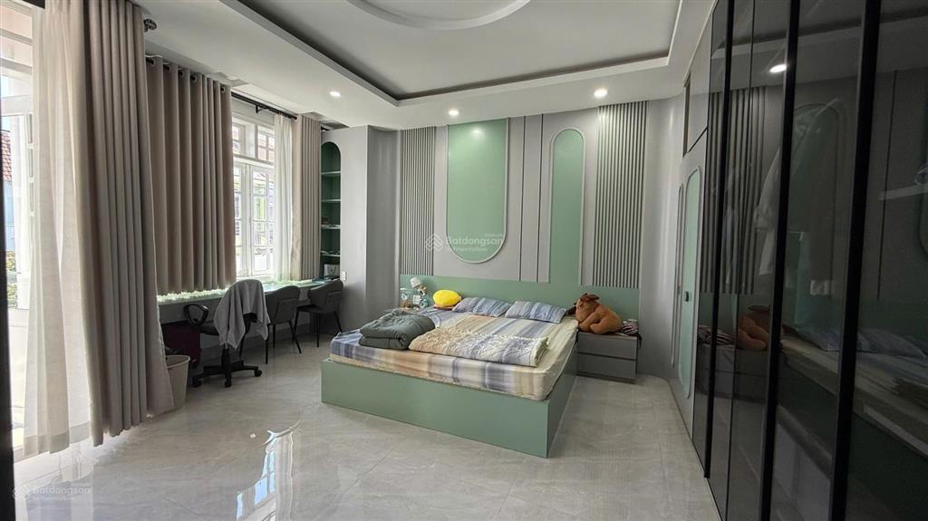 Căn nhà phố 4 tầng mới đẹp mặt tiền đường lê chân, tttp nha trang chỉ 12 tỷ/0931 800 ***