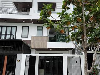 Nhà đẹp full nội thất xịn kđt mỹ gia an khánh chỉ 8,150 tỷ sẵn hợp đồng thuê 31tr/tháng