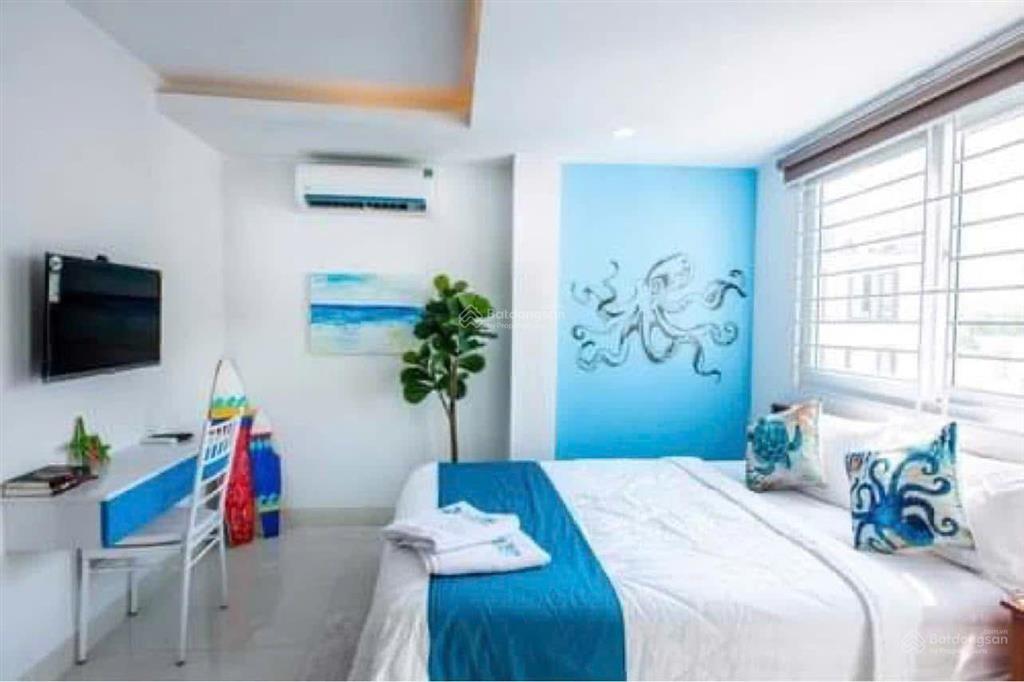 Toà căn hộ 7 tầng có thang máy có 14 phòng, hẻm nguyễn thiện thuật, khu phố tây nha trang 14 tỷ