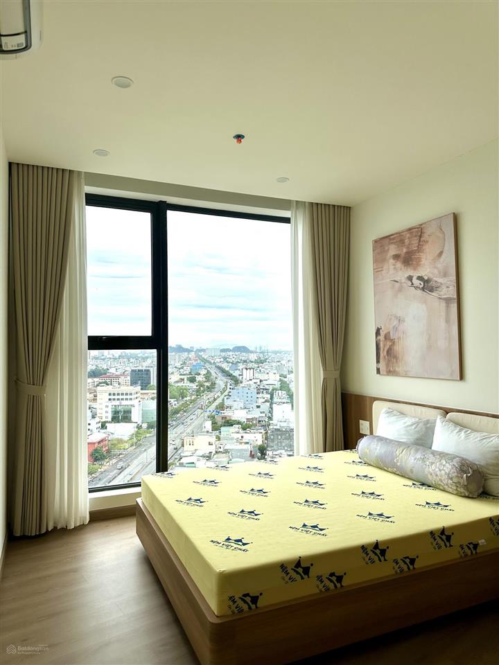 Cho thuê căn hộ 2pn view sông tầng 17 panoma1 full nội thất mới đẹp