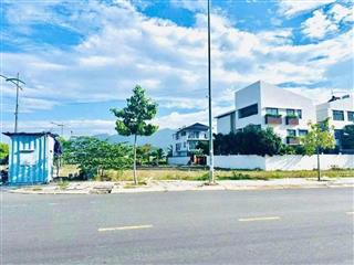 Bán đất lô góc vip phố phong châu, 42 triệu / m2, 262 m2, giá tốt trung tâm nha trang