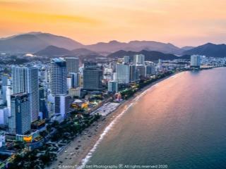 Giá rất tốt chủ cần bán gấp khách sạn mới trung tâm phố tây nha trang mặt tiền đường 20m 45 phòng