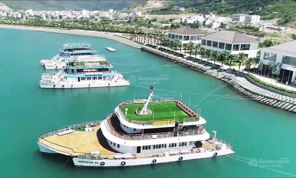 Bán đất mặt biển nha trang đường nguyễn cơ thạch giá 115 triệu/m2 sổ đỏ riêng vị trí đắc địa