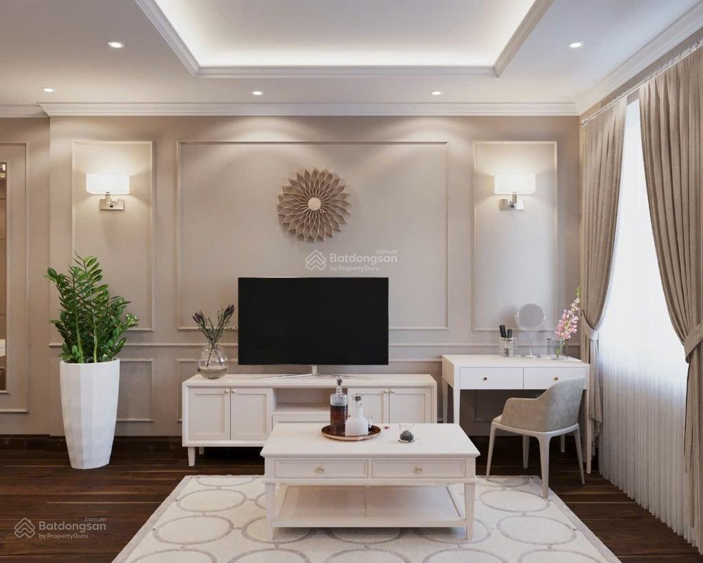 Bán nhà lô góc mp. nguyễn hoàng, dt 90m x 4tầng, mt 7m, qh ổn định,hè rộng