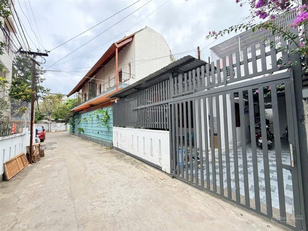 Bán nhà cấp 4 hẻm nguyễn biểu, vĩnh hải, nha trang. dt 108,9m2. ngang 8m. gần biển. giá 6,9 tỷ