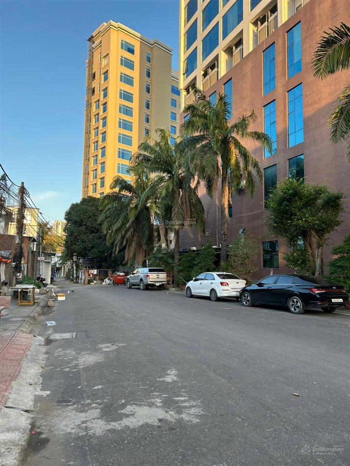 Bán đất đường dương hiến quyền, vĩnh hoà, nha trang. dt438m2. ngang 15m. gần biển. giá48 tỷ