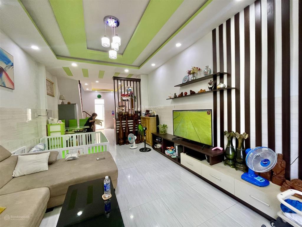 Bán nhà 2 tầng mới đẹp. hẻm phú xương, vĩnh hải, nha trang. dt69,5m2. sổ hồng. giá 3,8 tỷ