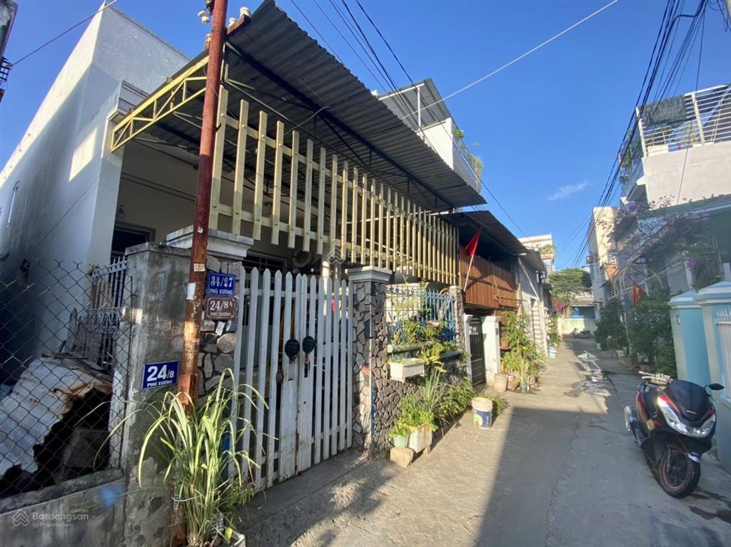 Bán nhà cấp 4, hẻm phú xương, vĩnh hải, nha trang. dt 100m2. sổ hồng. hướng nam. giá 4 tỷ