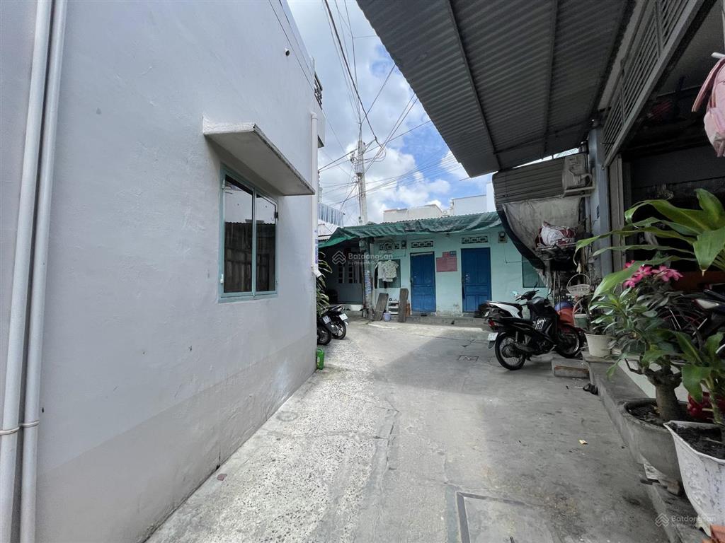 Bán dãy trọ 5 phòng. hẻm nguyễn khuyến, vĩnh hải, nha trang. dt 95,2m2. sổ hồng. giá 3,8 tỷ