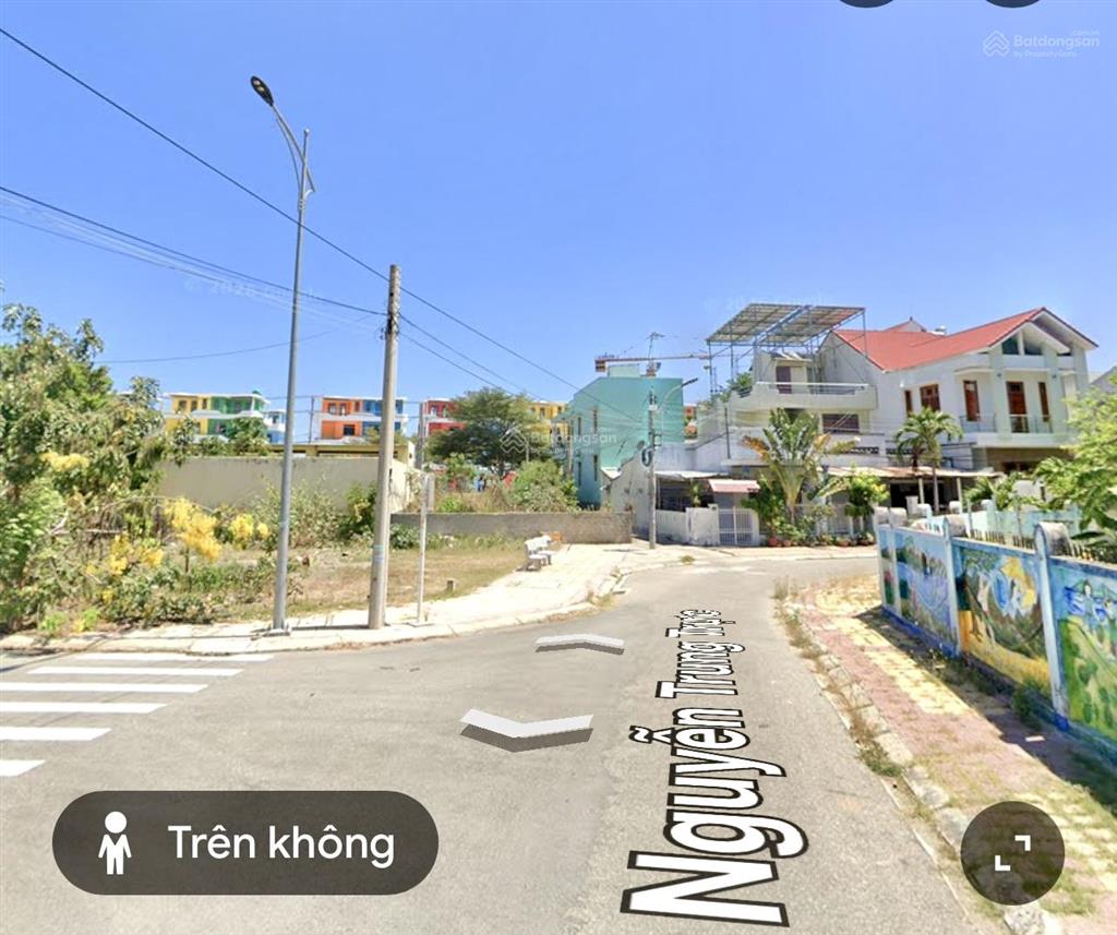 Bán lô góc đường nguyễn đức thuận, phường bắc nha trang. dt80,4m2. sổ hồng. giá3,650 tỷ