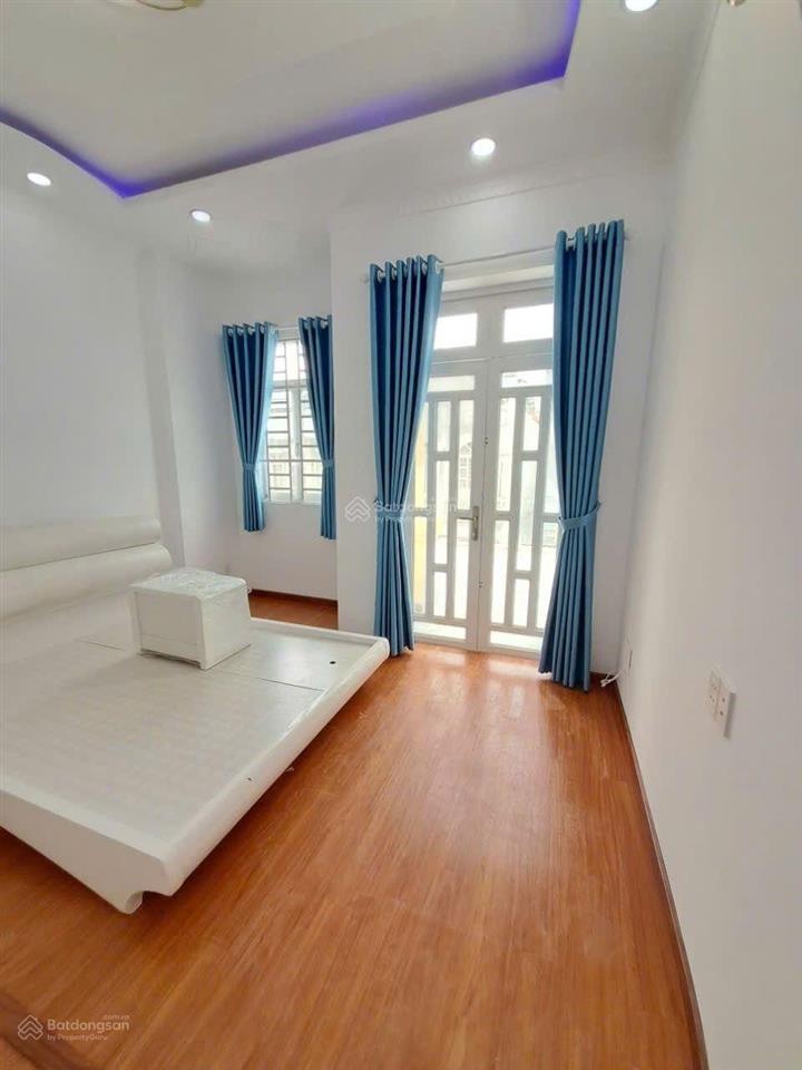 Bán nhà hxh đường đào tông nguyên, dt 4x16m, nhà 3 lầu, 2 sân thượng, 4pn, 5wc, giá 6 tỷ 3 tl