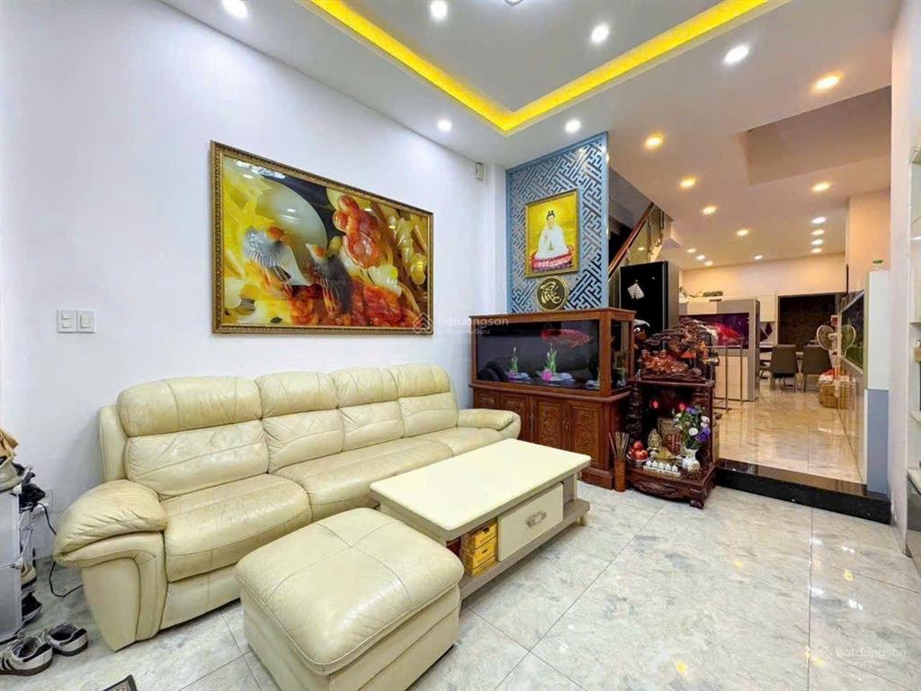 Bán nhà mặt tiền đường bế văn cấm, vị trí kinh doanh mua bán dt 4x20m, 3 lầu, 5pn, 6wc, giá 23tỷ990