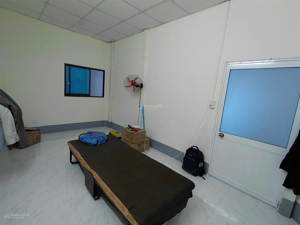 Cho thuê nhà nguyên căn hẻm xe hơi đường số 27, tân quy, q7, dt 6x15, 1lau, 6pn 3wc, giá 16tr/thang