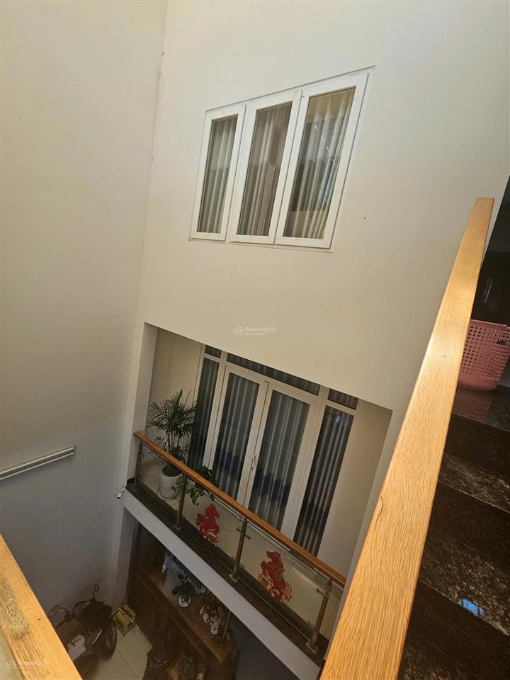 Bán nhà mặt tiền đường số, gần chợ tân quy, dt 6,2x18m, 3 tầng, 4pn, 2st, giá 19tỷ5