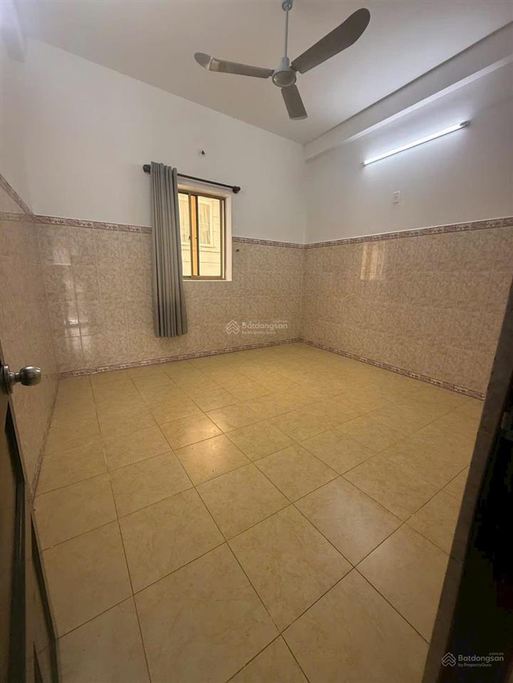Nhà hẻm xe hơi đường huỳnh tấn phát, dt 4x16, 2 lầu, 1 trệt, 4pn, 3wc, giá 8 tỷ thương lượng.