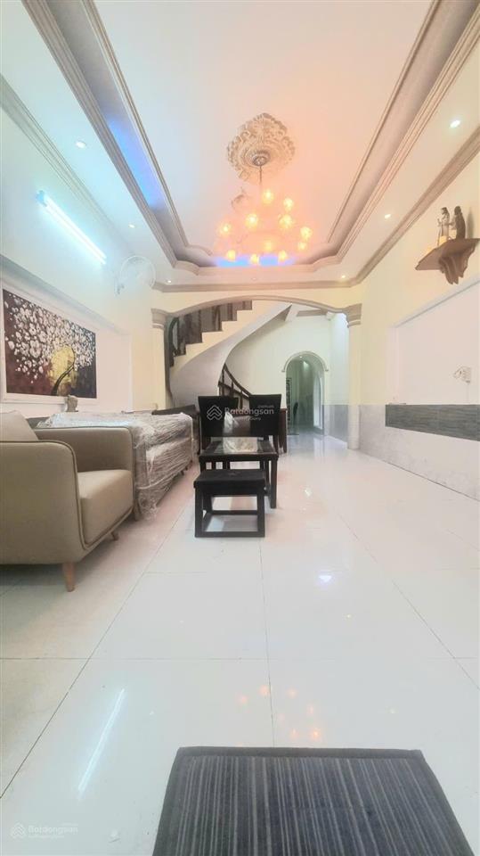 Nhà hẻm xe hơi đường lâm văn bền, dt 4x20, 2 lầu, 1st, 3pn, 4wc, có nội thất cơ bản, giá 18 triệu.
