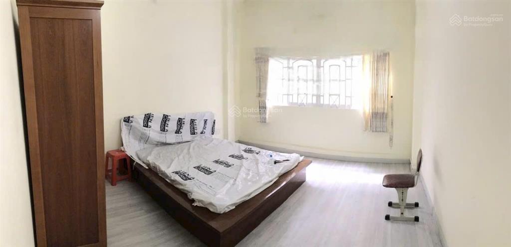 Nhà hẻm xe hơi đường lâm văn bền, dt 4x20, 2 lầu, 1st, 3pn, 4wc, có nội thất cơ bản, giá 18 triệu.