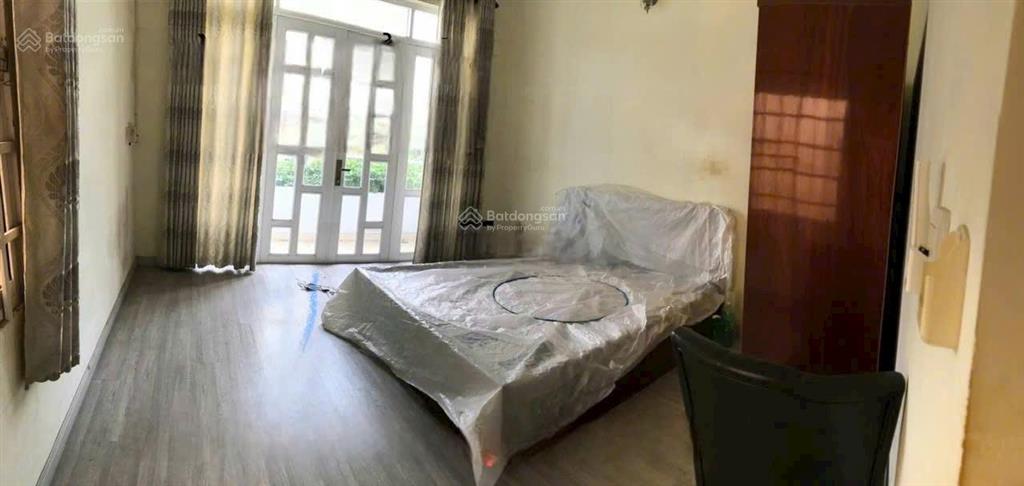 Nhà hẻm xe hơi đường lâm văn bền, dt 4x20, 2 lầu, 1st, 3pn, 4wc, có nội thất cơ bản, giá 18 triệu.