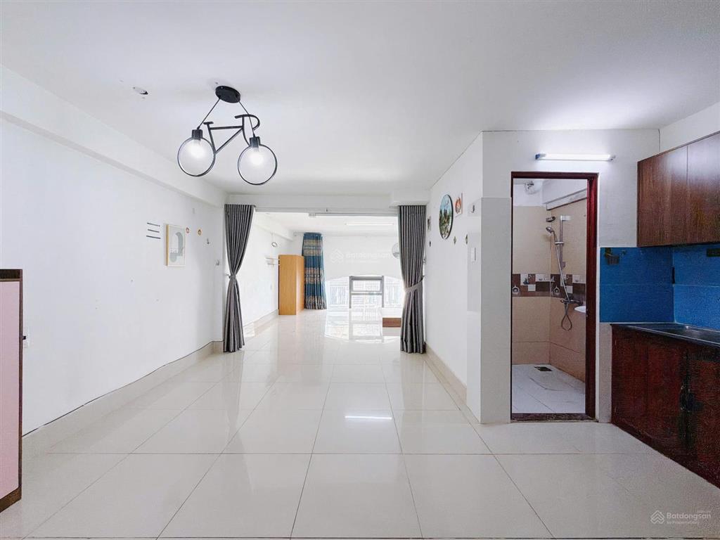 Bán chdv 21 phòng, thứ nhập 150triệu, hxh đường trần xuân soạn, dt 5x30, 1hầm, trệt, lửng, 2lau, st