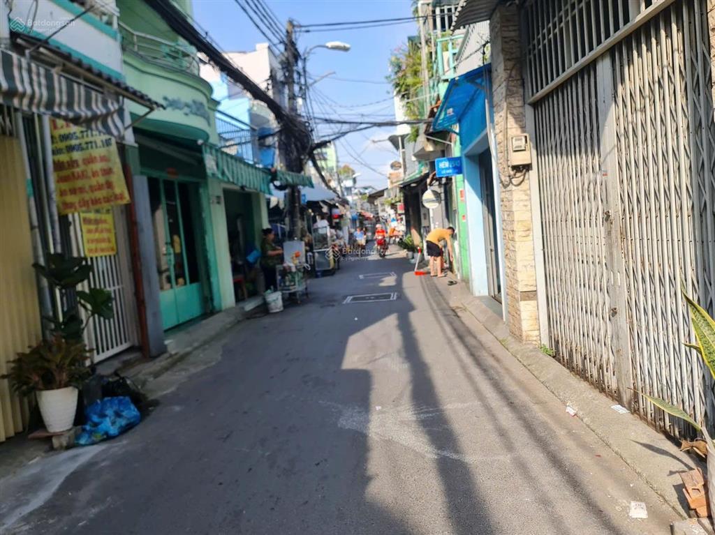 Bán nhà hẻm xe hơi, đường lê văn lương, dt 4,4x21, nở hậu 5,2m, 1 lầu, 6pn, 5wc, giá 9ty