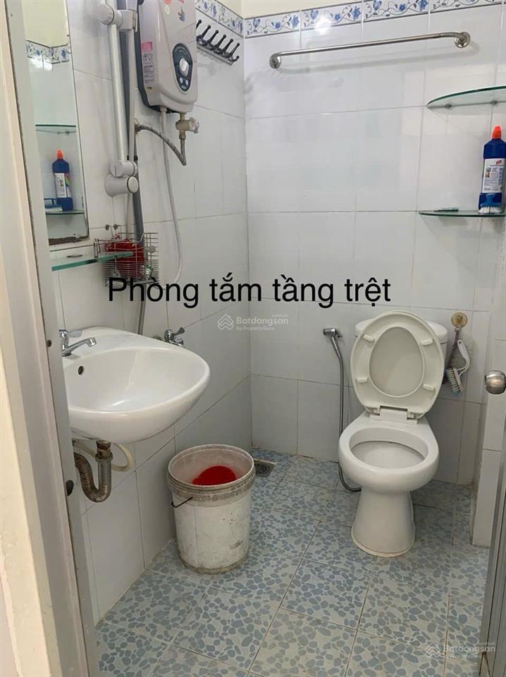 Bán nhà hẻm 77 đường chuyên dùng 9, dt 7x21,5m, cn 150m, nhà cấp 4 lửng đúc giả, 3pn, 2wc, giá 6tỷ6