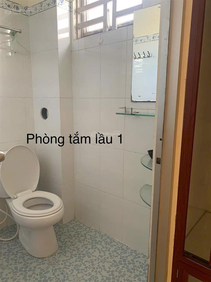 Bán nhà hẻm 77 đường chuyên dùng 9, dt 7x21,5m, cn 150m, nhà cấp 4 lửng đúc giả, 3pn, 2wc, giá 6tỷ6