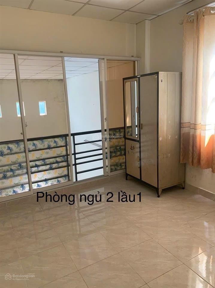 Bán nhà hẻm 77 đường chuyên dùng 9, dt 7x21,5m, cn 150m, nhà cấp 4 lửng đúc giả, 3pn, 2wc, giá 6tỷ6